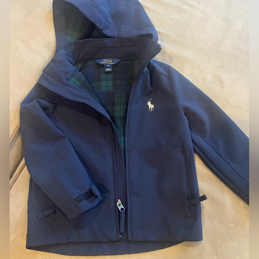 Boys polo rain coat size 6